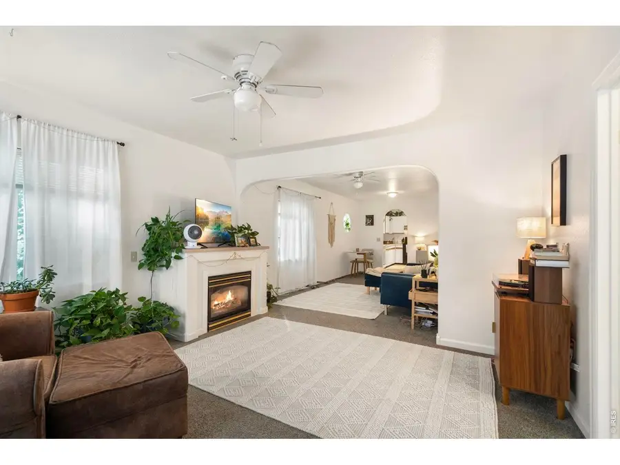 527 Cowan St, Fort Collins, CO 80524 - #3