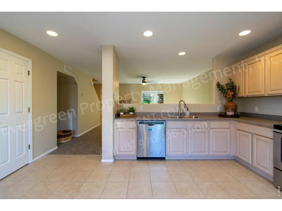 6714 Autumn Ridge Dr, Fort Collins, CO 80525 - #3