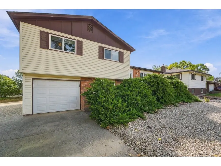 2404 N Van Buren Ave, Loveland, CO 80538 - #2