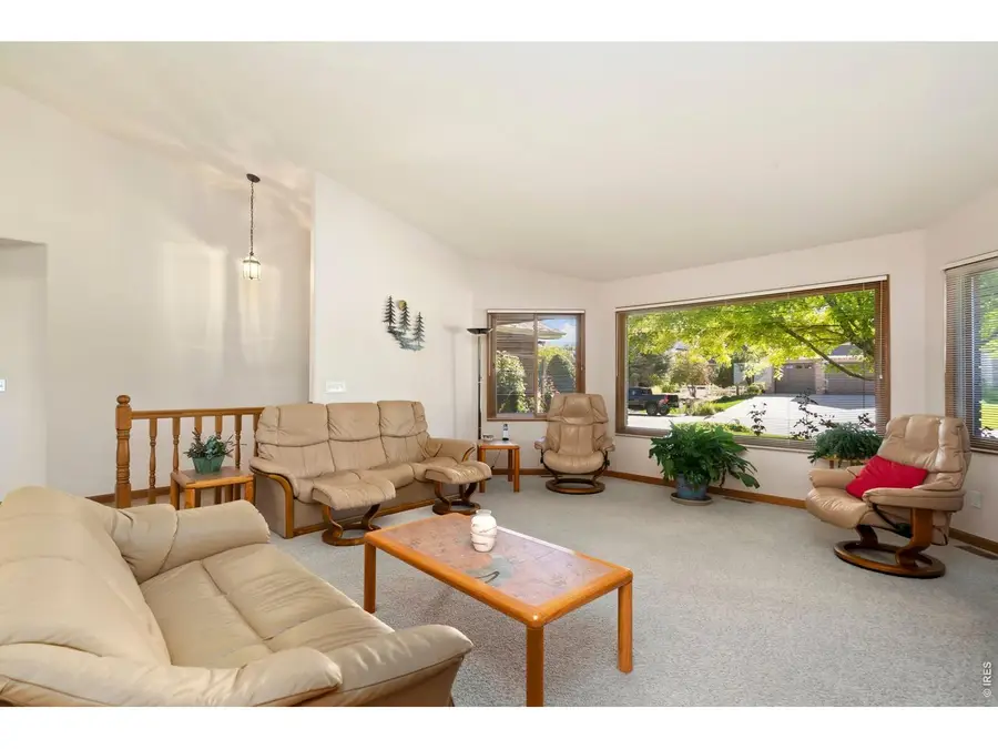 2238 Breckenridge Dr, Berthoud, CO 80513 - #3