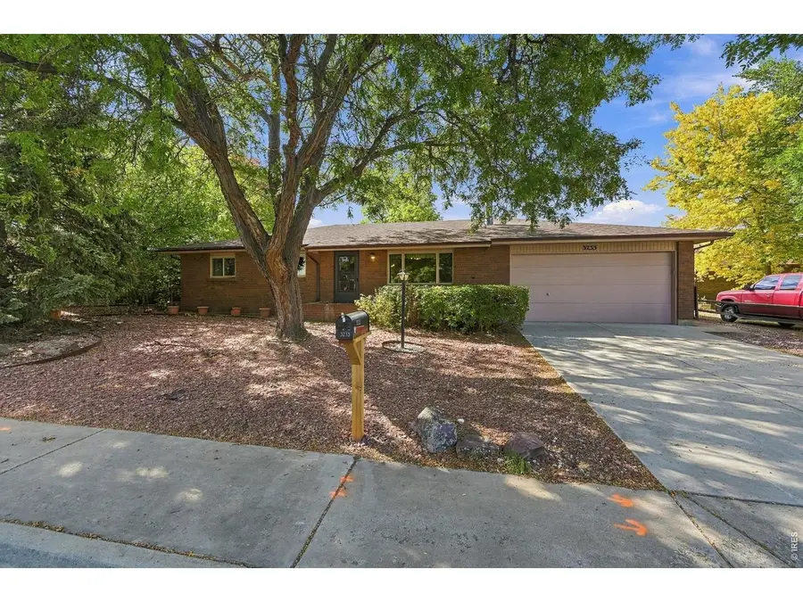 3233 Hawthorn Dr, Loveland, CO 80538 - #2