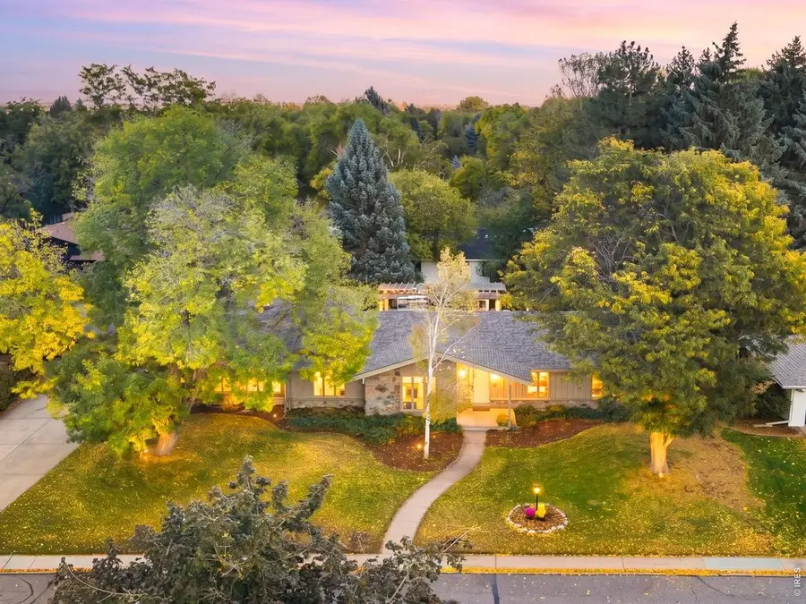 1916 Navajo Dr, Fort Collins, CO 80525 - #2