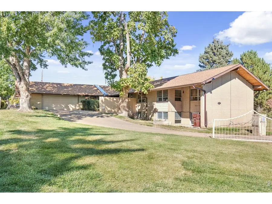 2155 Glenfair Dr, Greeley, CO 80631 - #2