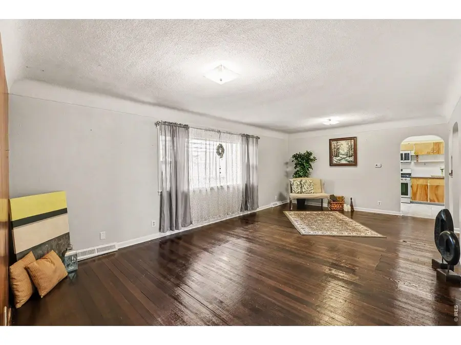 420 Park Ave, Eaton, CO 80615 - #3