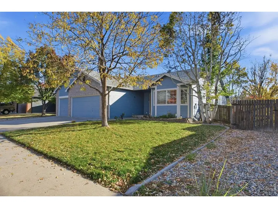 7102 Woodrow Dr, Fort Collins, CO 80525 - #2