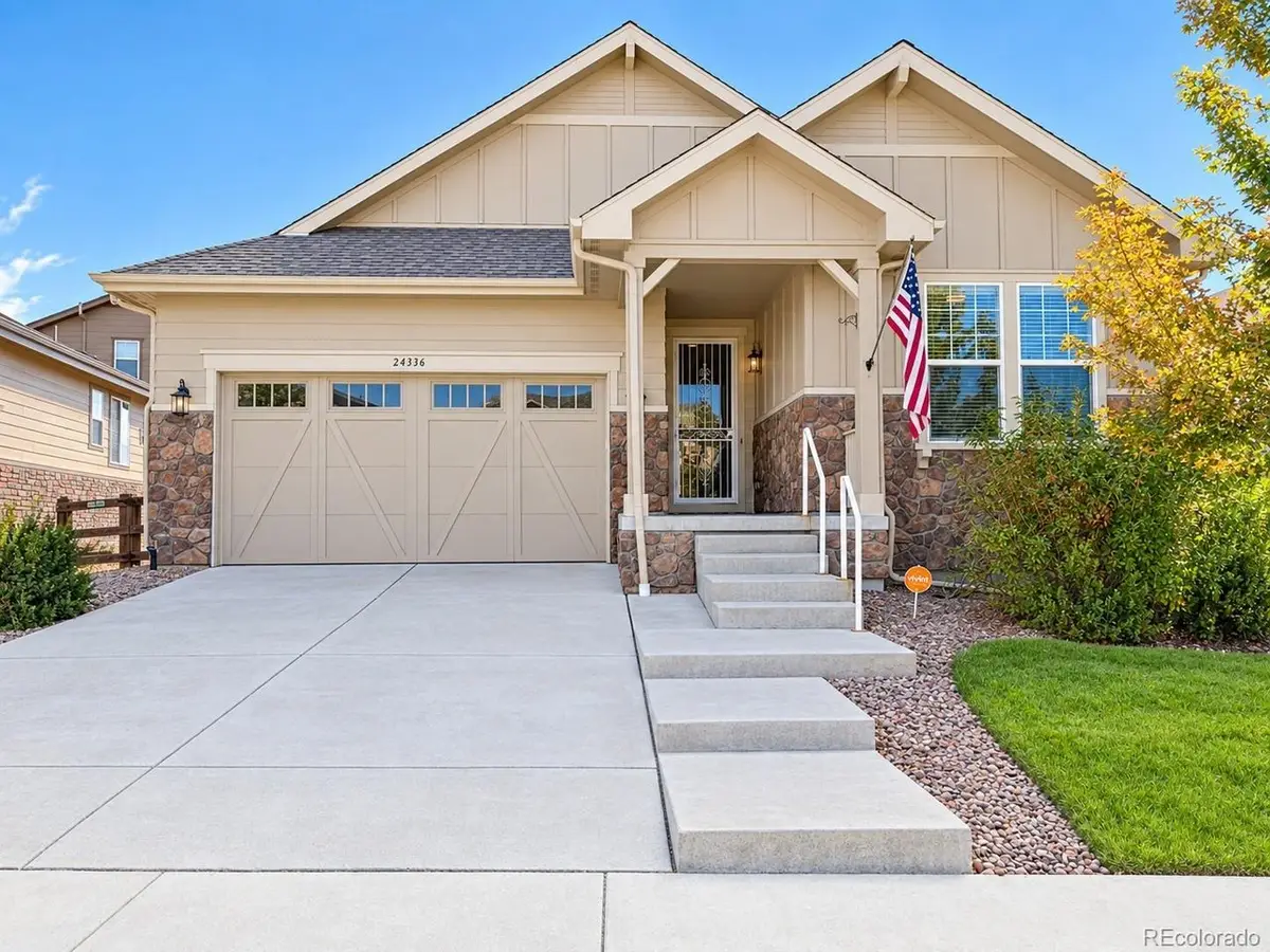 24336 E Links Pl, Aurora, CO 80016 - #1