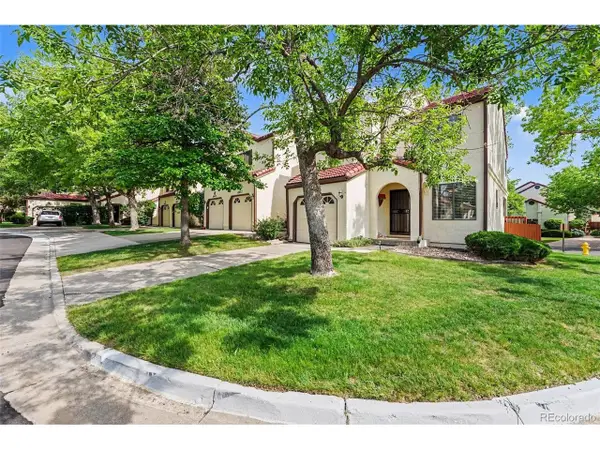 8452 Robb Cir #G, Arvada, CO 80005