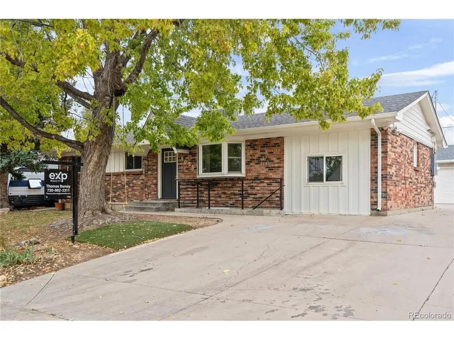 6035 Utica St, Arvada, CO 80003 - #2