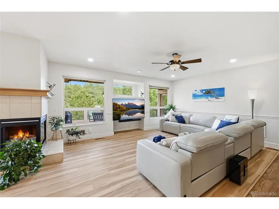 1063 Greenland Forest Dr, Monument, CO 80132 - #2