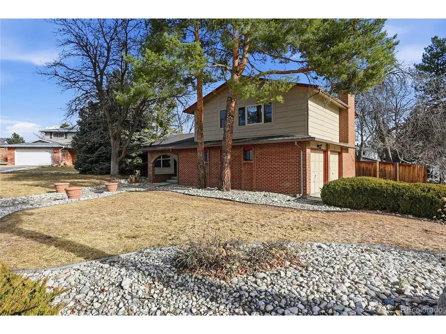 7624 S Marshall Ct, Littleton, CO 80128 - Image #2