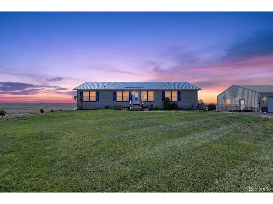 49400 E 104th Ave, Bennett, CO 80102 - #2