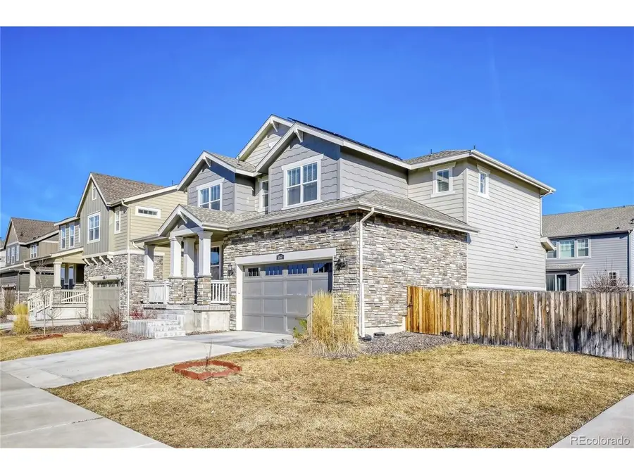 1060 S De Gaulle Ct, Aurora, CO 80018 - #2