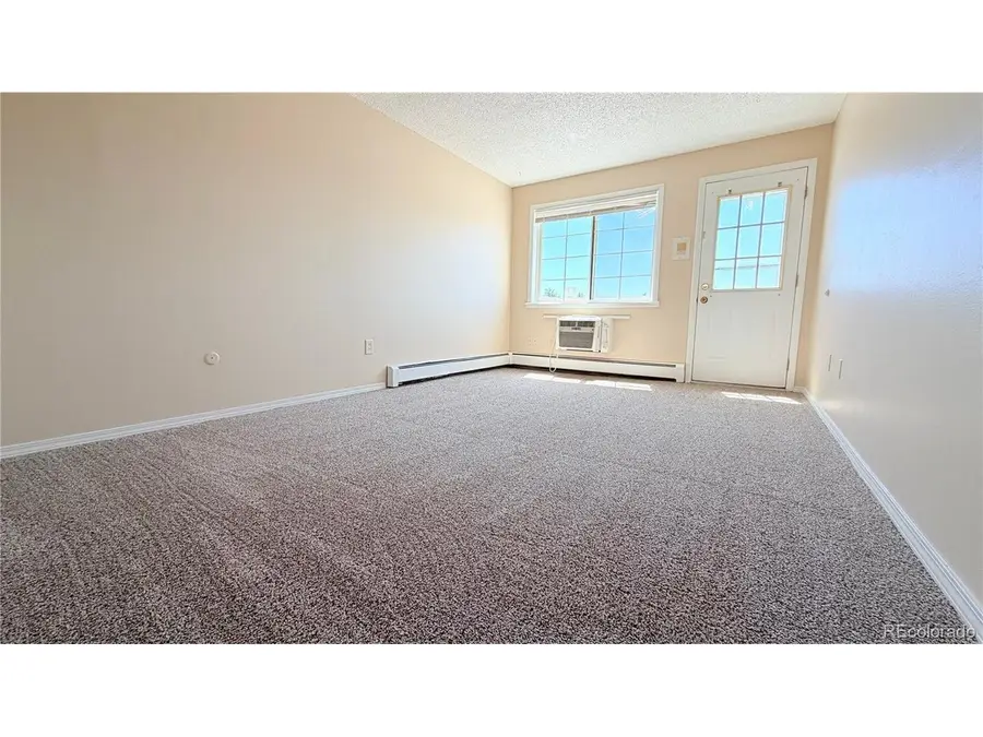 1064 Chambers Ct #207, Aurora, CO 80011 - #2