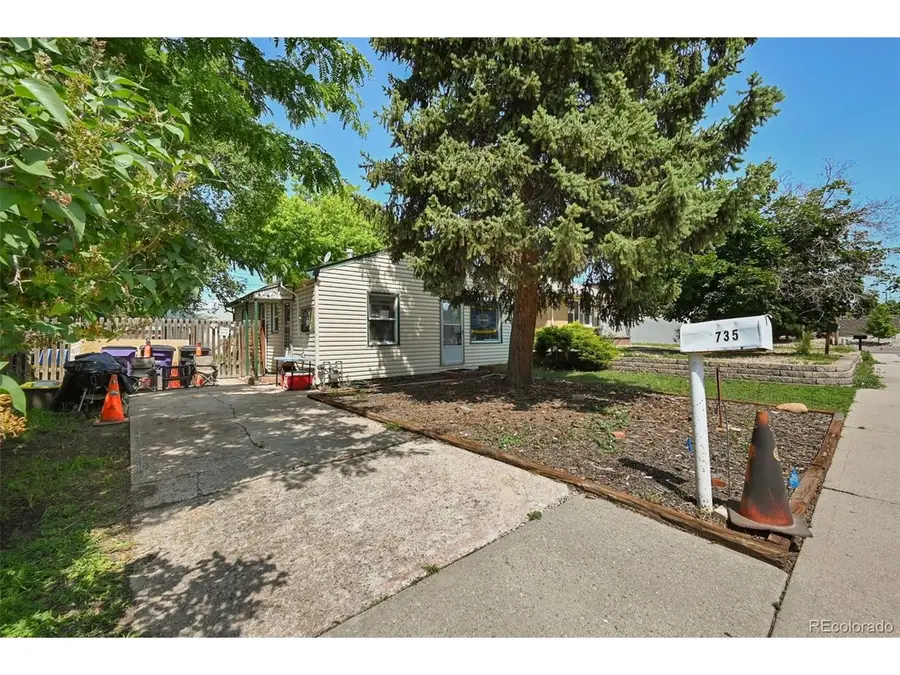 735 S Krameria St, Denver, CO 80224 - #3
