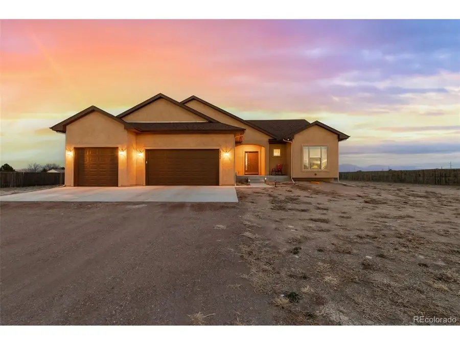 422 S Gilia Dr, Pueblo, CO 81007 - #2