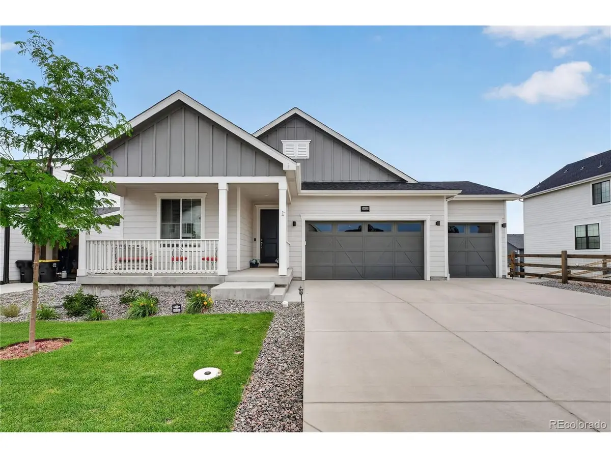 39220 Braxton Ln, Elizabeth, CO 80107 - #1