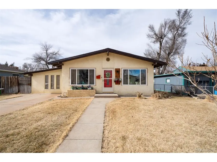 815 S 6th St, Rocky Ford, CO 81067 - #2