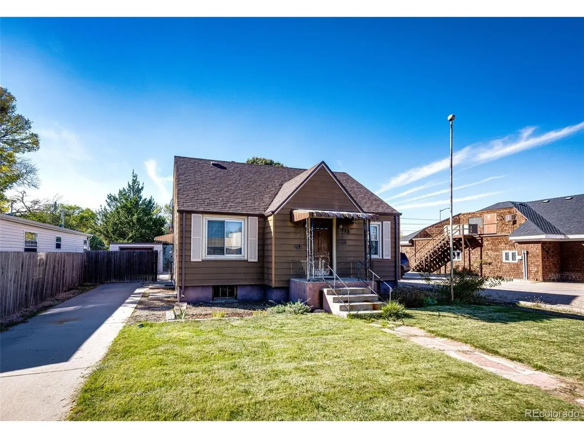 523 Sherman St, Fort Morgan, CO 80701 - #1