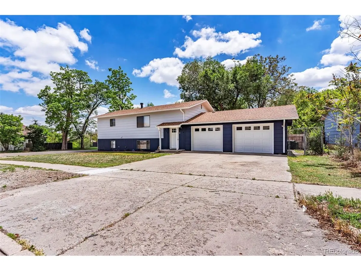 228 Greenwood Ave, Canon City, CO 81212 - #1