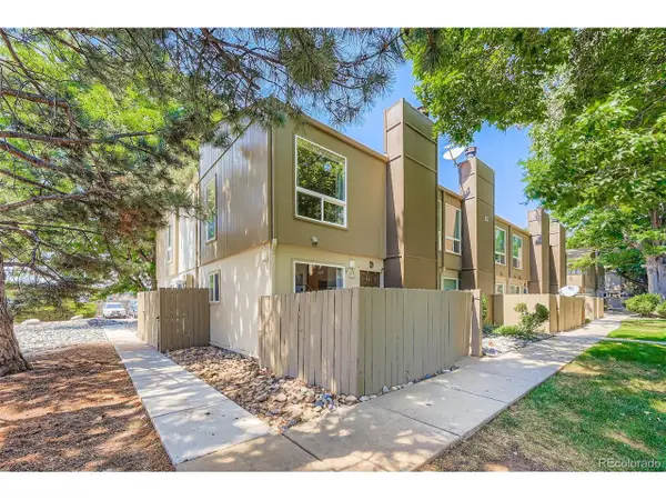 7373 W Florida Ave #15D, Lakewood, CO 80232