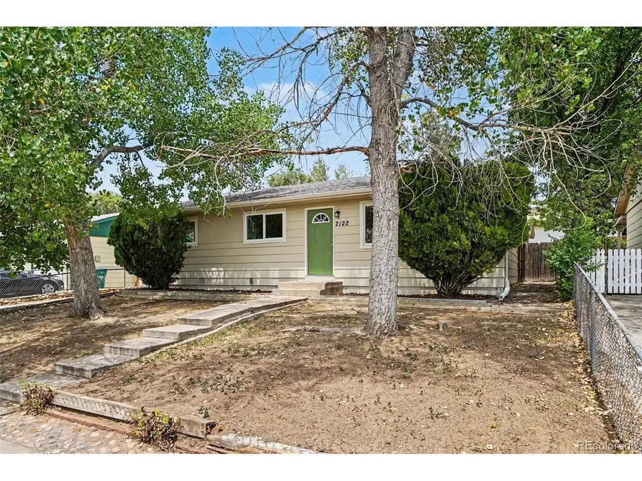 2122 Doniphan Dr, Colorado Springs, CO 80910 - #2