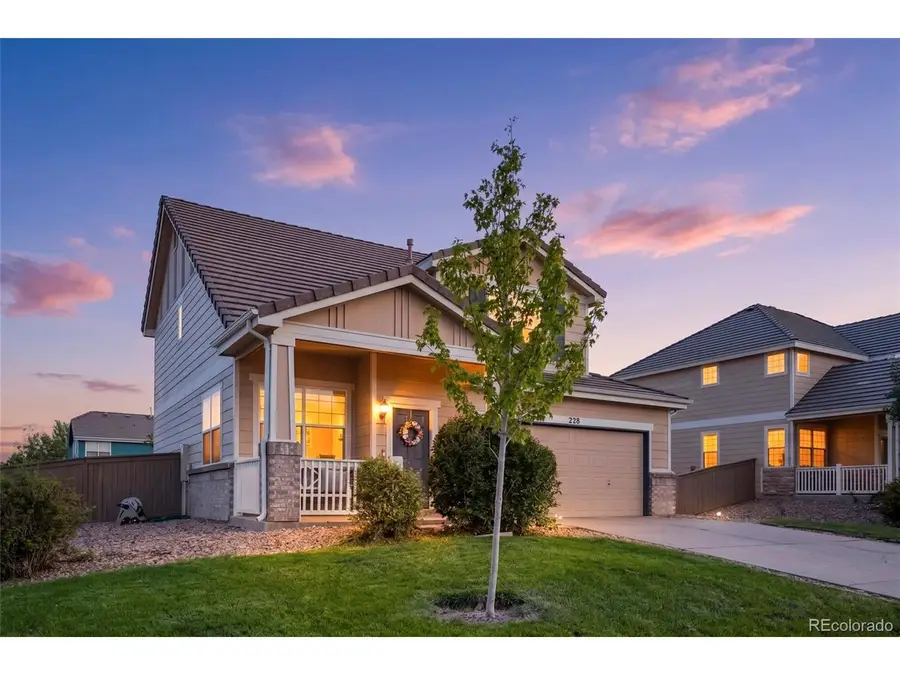 228 Peabody St, Castle Rock, CO 80104 - #2