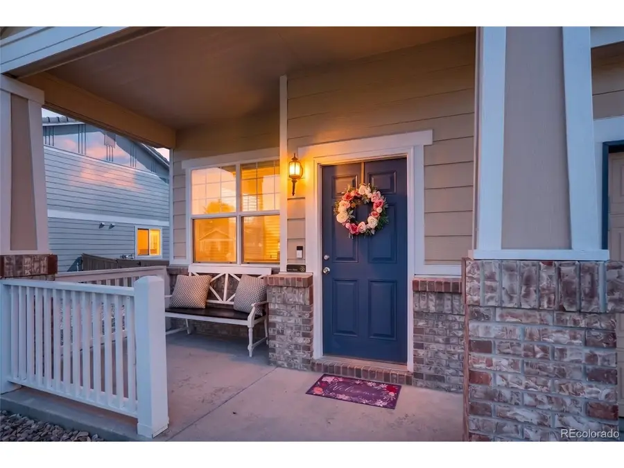 228 Peabody St, Castle Rock, CO 80104 - #3