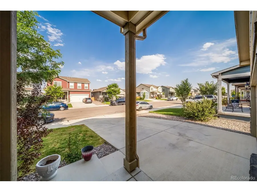 333 Spruce St, Bennett, CO 80102 - #2