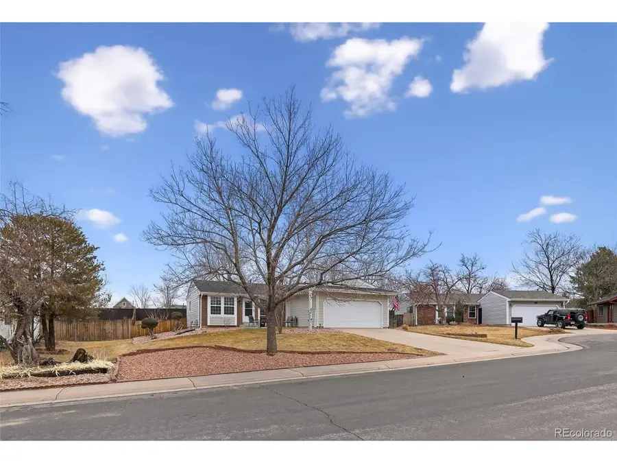 18231 E Crestline Cir, Centennial, CO 80015 - Image #3