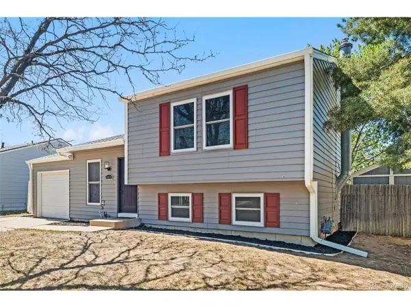 19570 E Batavia Dr, Aurora, CO 80011