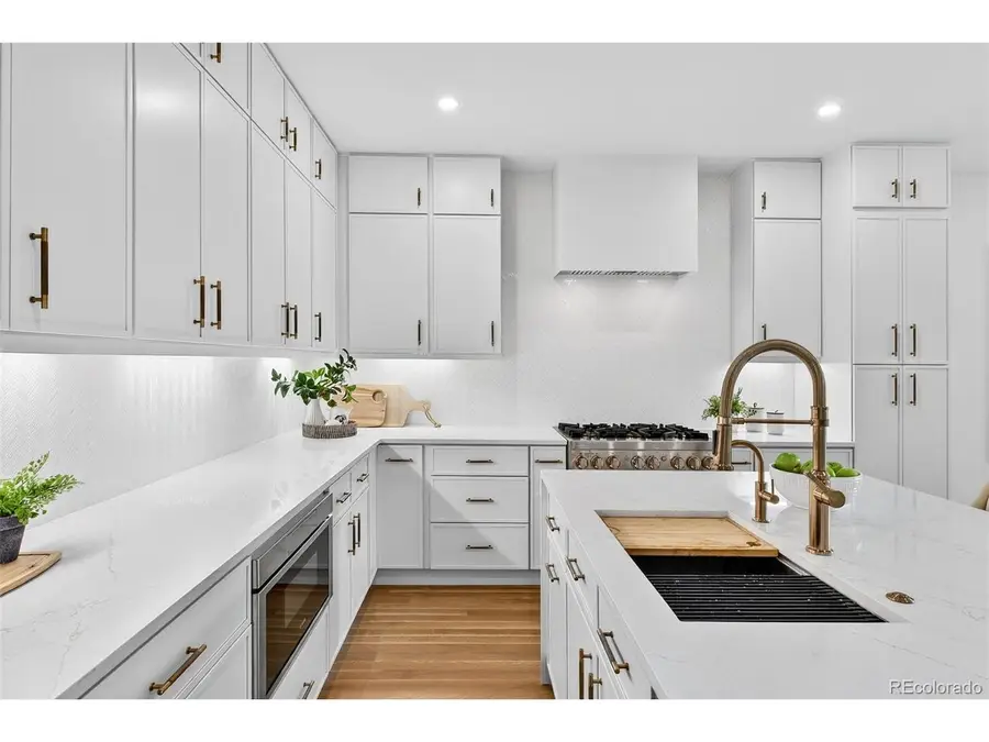 2552 E Alameda Ave #104, Denver, CO 80209 - Image #3