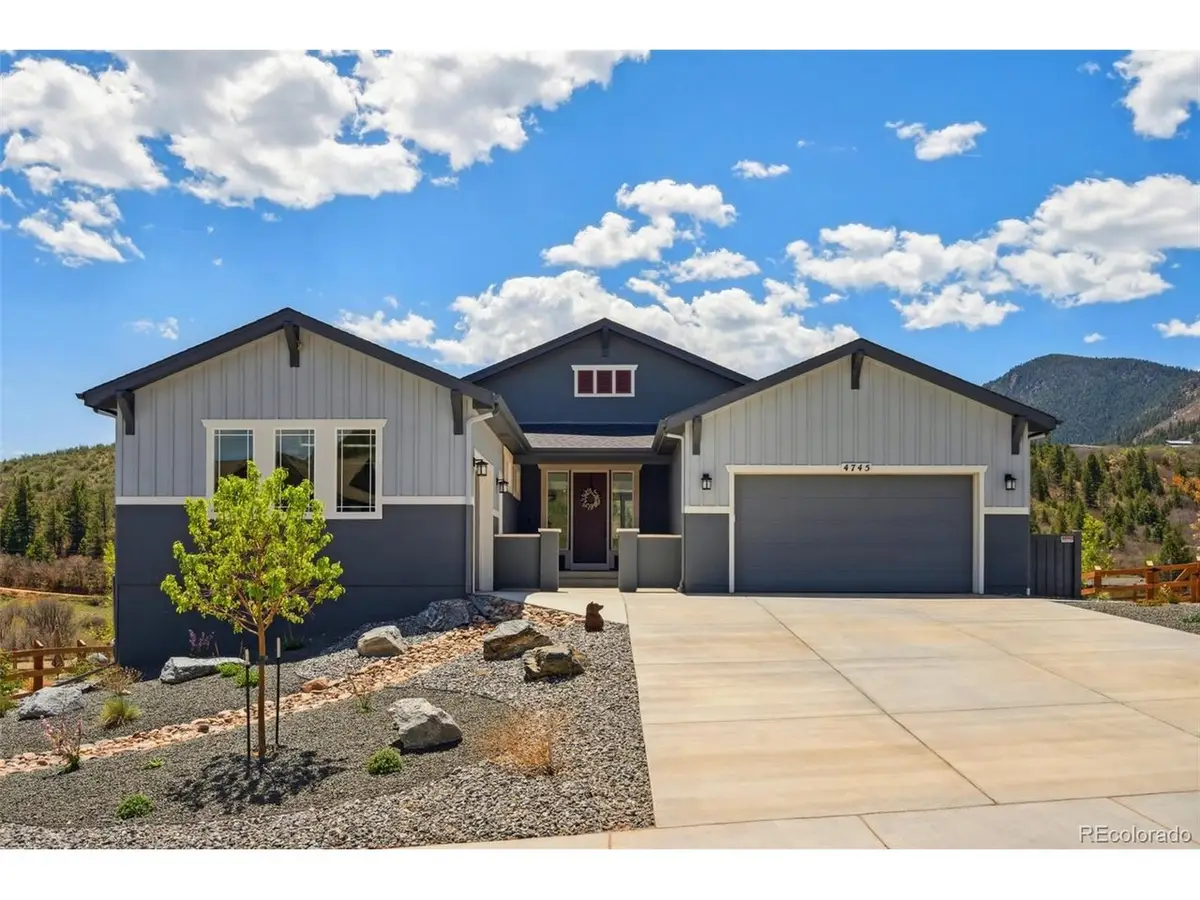 4745 Mesa Top Dr, Monument, CO 80132 - #1