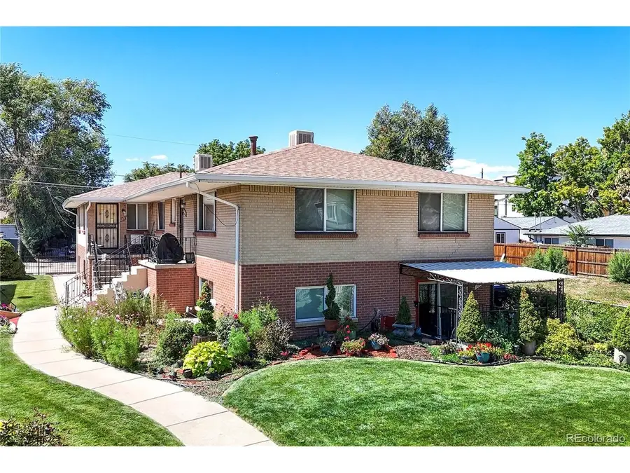1359 Wolff St, Denver, CO 80204 - #2