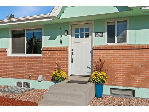 11363 W Briarwood Dr, Lakewood, CO 80226