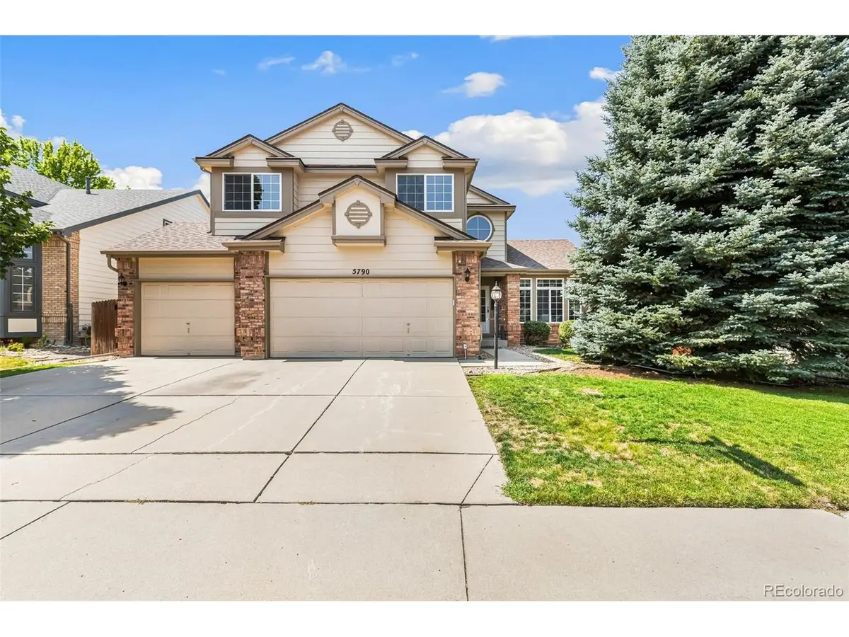 5790 S Danube Cir, Aurora, CO 80015 - #1