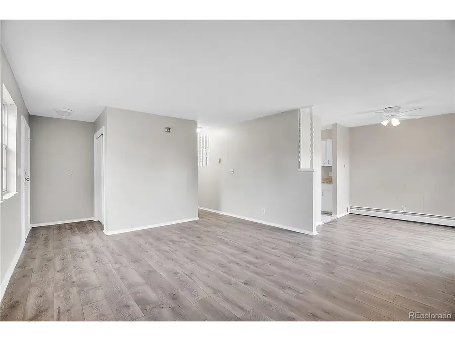 16432 E 13th Pl, Aurora, CO 80011 - #3