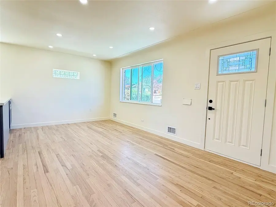 3280 Leyden St, Denver, CO 80207 - #2