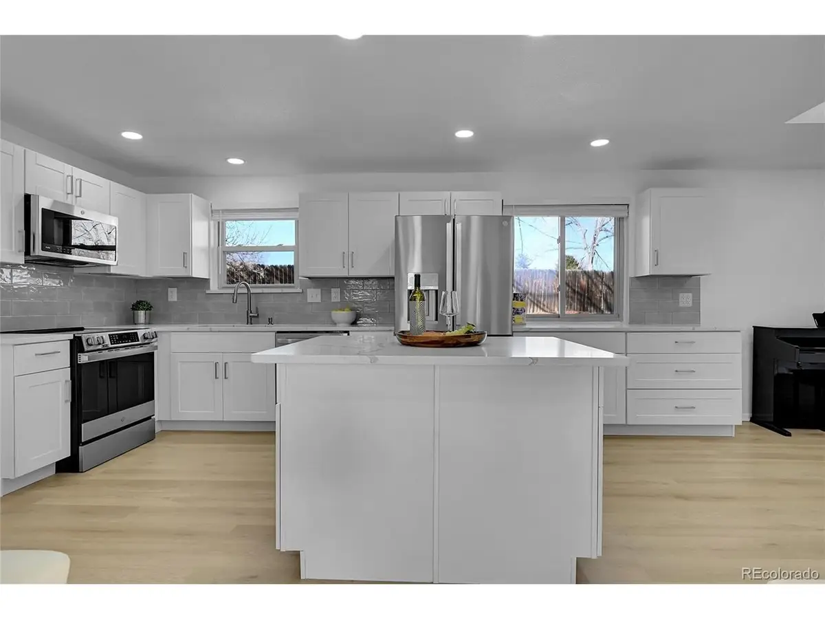 1500 Abilene Dr, Broomfield, CO 80020 - Image #1