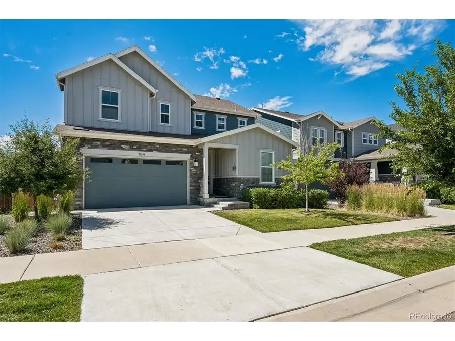 21098 E 61st Dr, Aurora, CO 80019 - #2