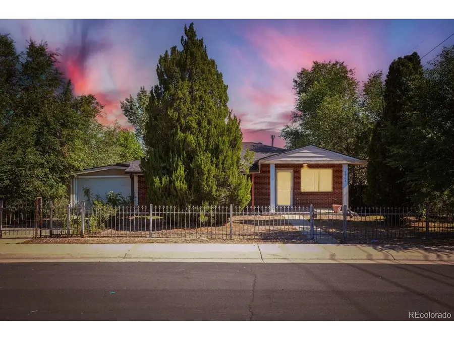 2201 W 55th Ave, Denver, CO 80221 - #2