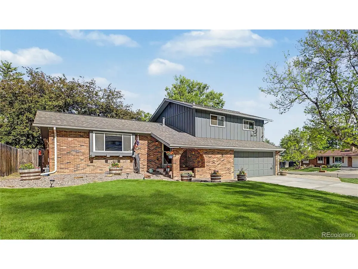 1686 S Holland Ct, Lakewood, CO 80232 - #1