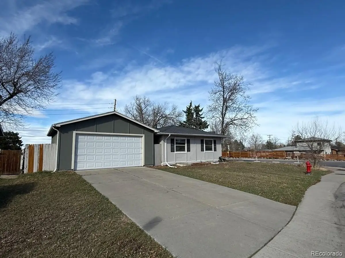895 S Garrison St, Lakewood, CO 80226 - #1