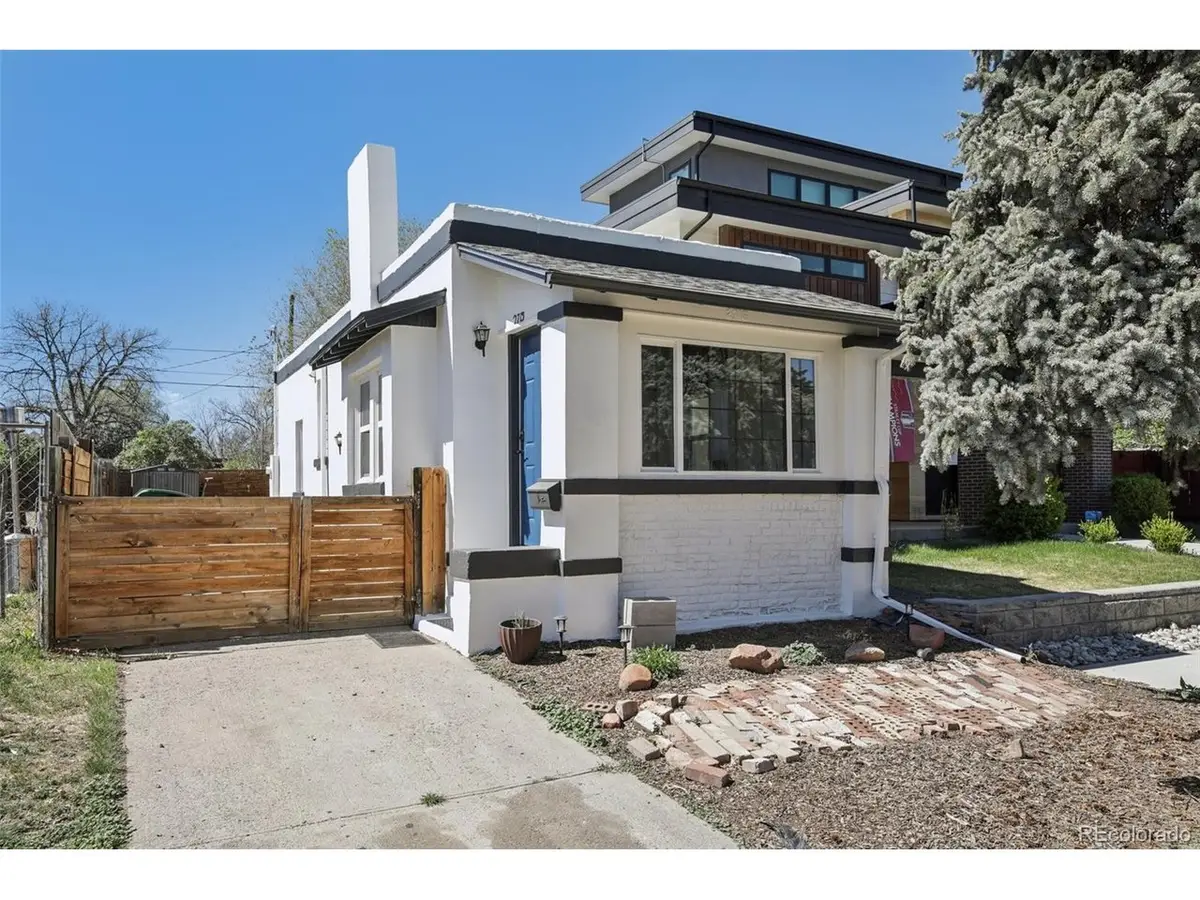 2715 N Cook St, Denver, CO 80205 - #1