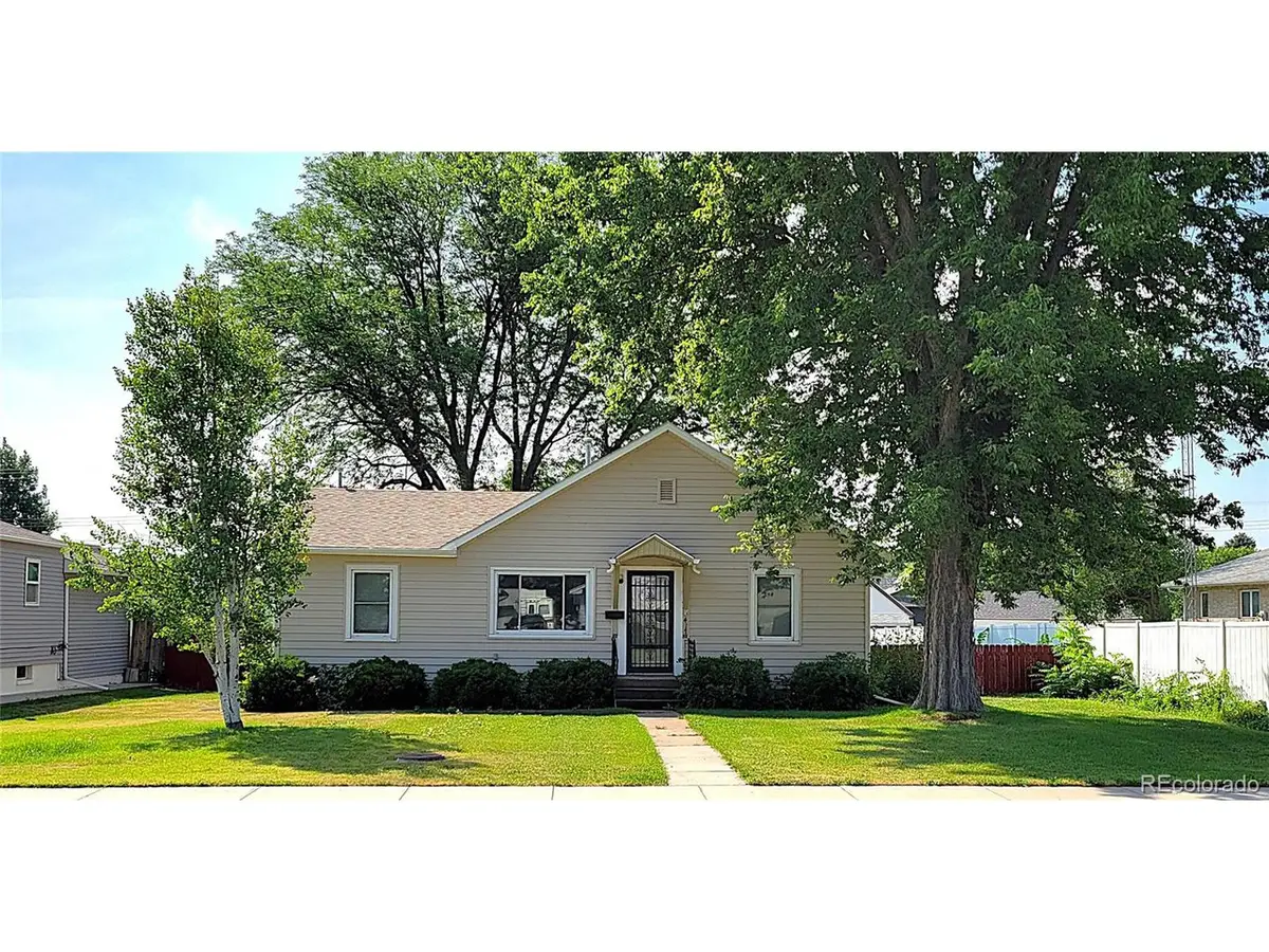 417 W 5th St, Julesburg, CO 80737 - #1