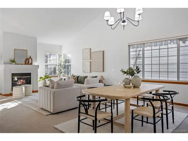 2210 S Joliet Way, Aurora, CO 80014
