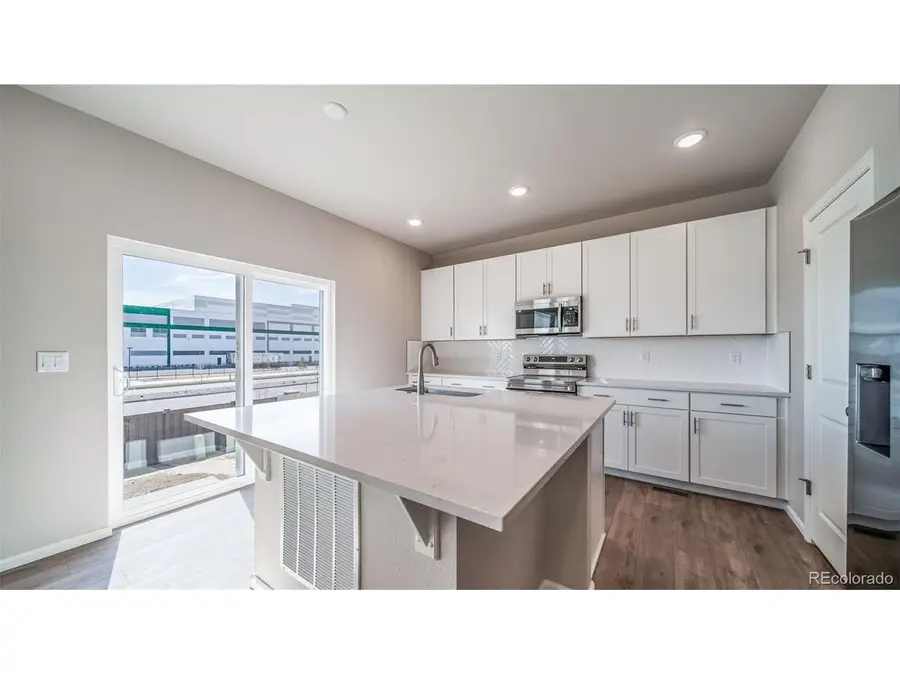 22362 E 38th Pl, Aurora, CO 80019 - #3