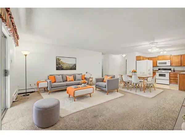 3184 S Heather Gardens Way #212-205, Aurora, CO 80014