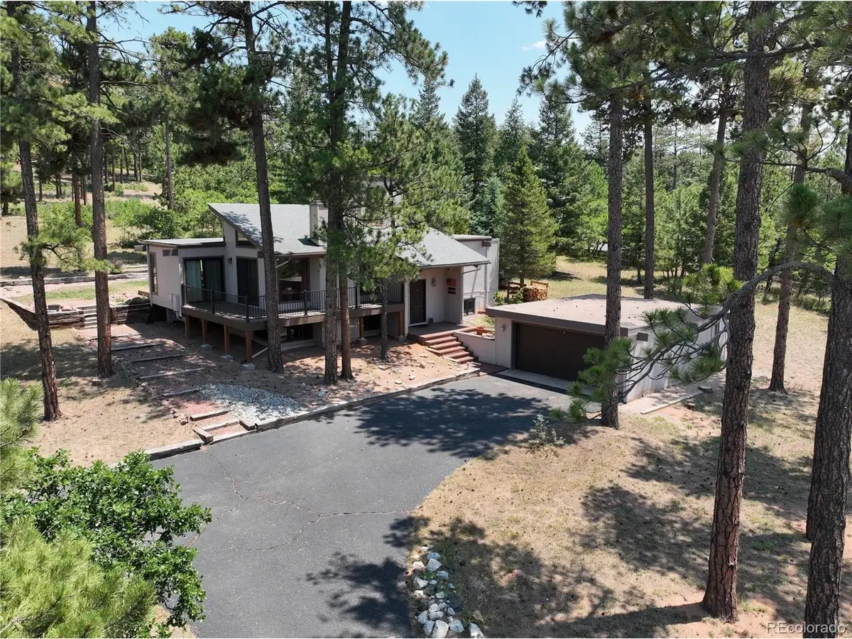 4751 Red Rock Dr, Larkspur, CO 80118 - #1