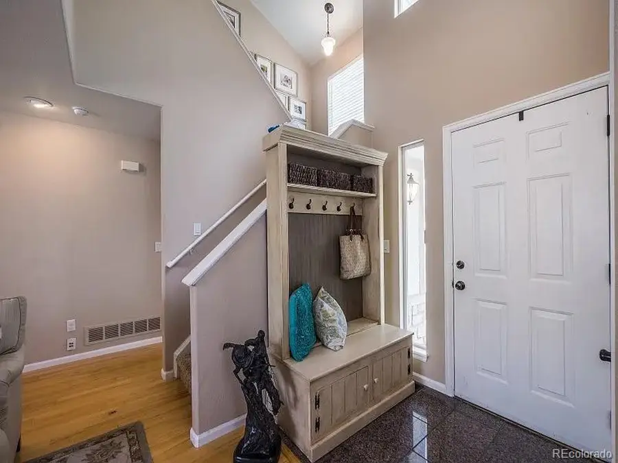 7053 Leopard Dr, Highlands Ranch, CO 80124 - Image #2