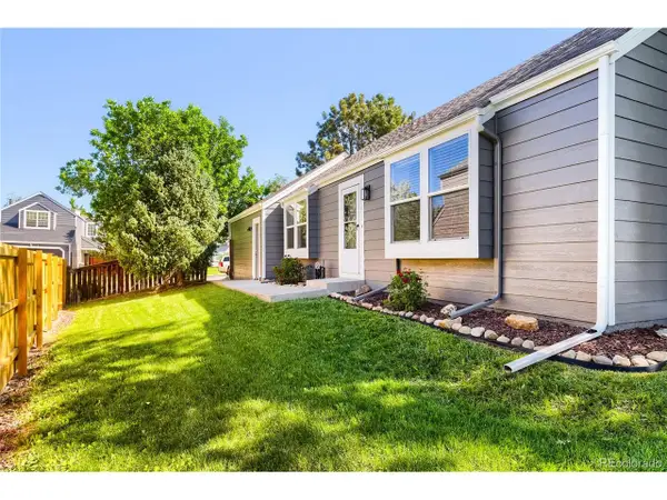 9876 W Friend Pl, Littleton, CO 80128